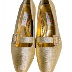 Vintage Floral Collection Gold Women's Shoes with Buckle